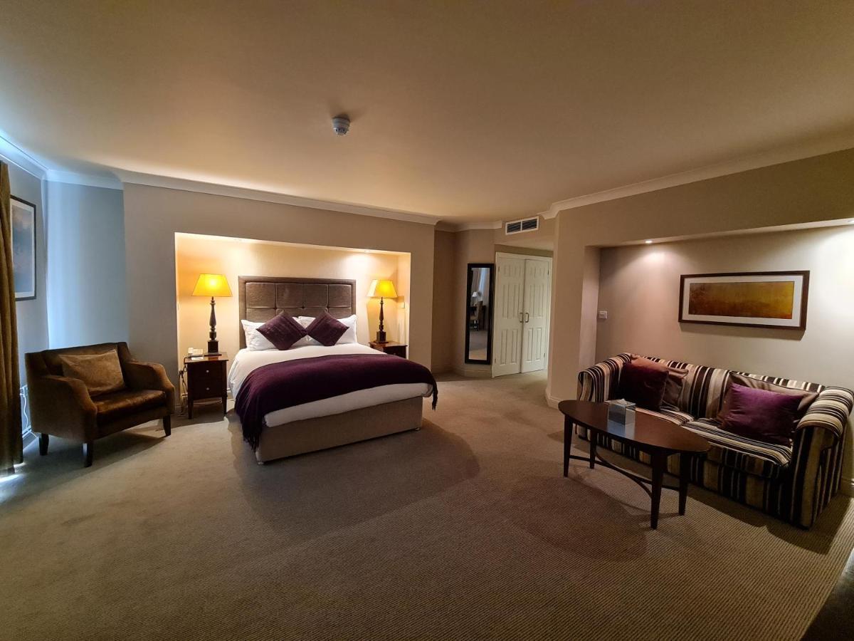 Powdermills Country House Hotel Баттл Экстерьер фото