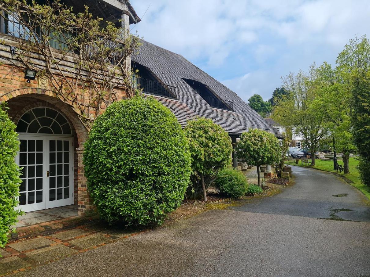 Powdermills Country House Hotel Баттл Экстерьер фото
